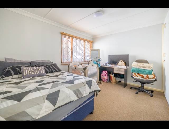 2 BEDROOM APARTMENT FOR SALE IN THE WOLDS